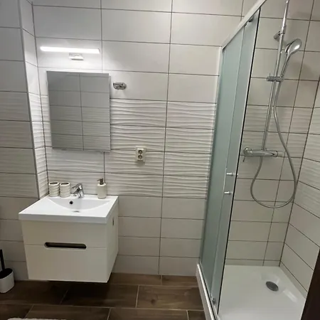 ベッド・アンド・ブレックファスト Gesztenyes-kert Panzio Pécsvárad